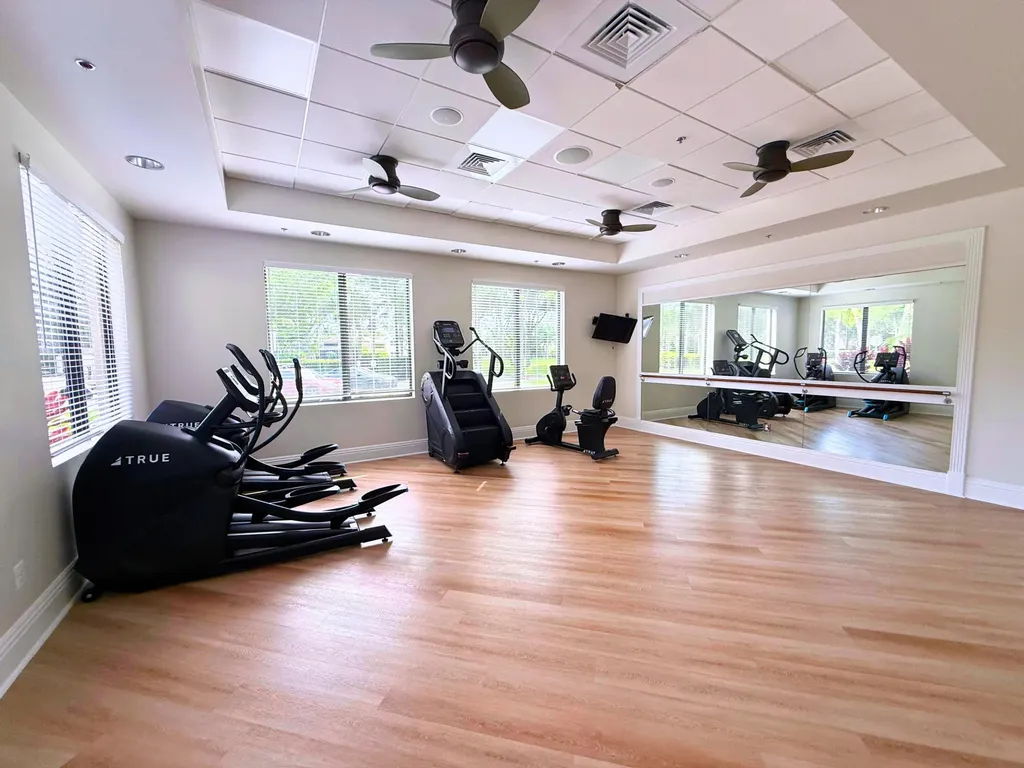 7943 Emerald Winds Circle Boynton Beach FL 33473