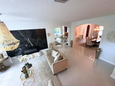 7943 Emerald Winds Circle Boynton Beach FL 33473