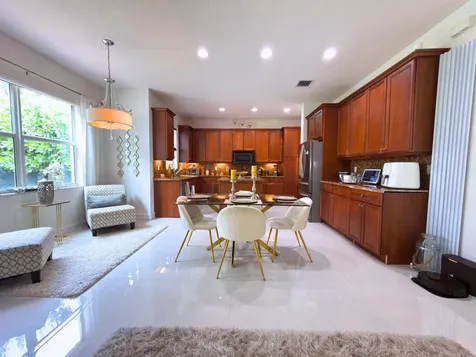 7943 Emerald Winds Circle Boynton Beach FL 33473