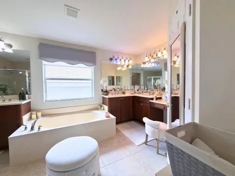 7943 Emerald Winds Circle Boynton Beach FL 33473