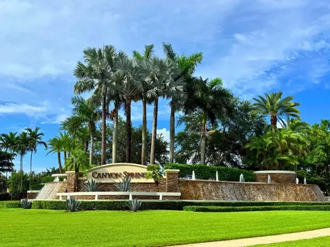 7943 Emerald Winds Circle Boynton Beach FL 33473