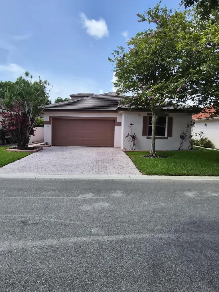 7306 NW 1st Manor NW Plantation FL 33317