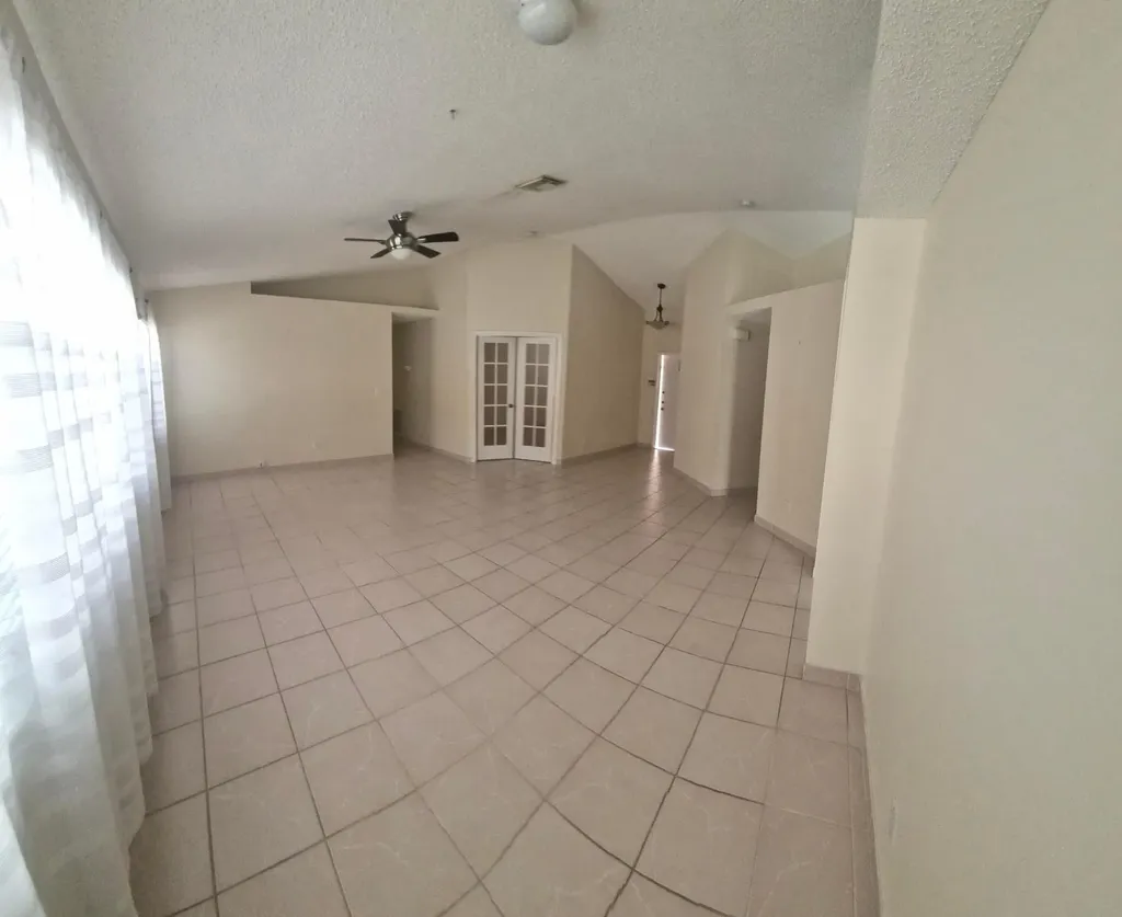 7306 NW 1st Manor NW Plantation FL 33317