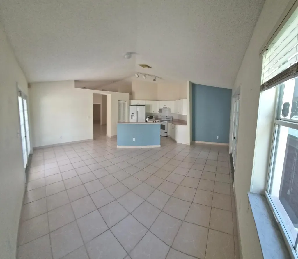 7306 NW 1st Manor NW Plantation FL 33317