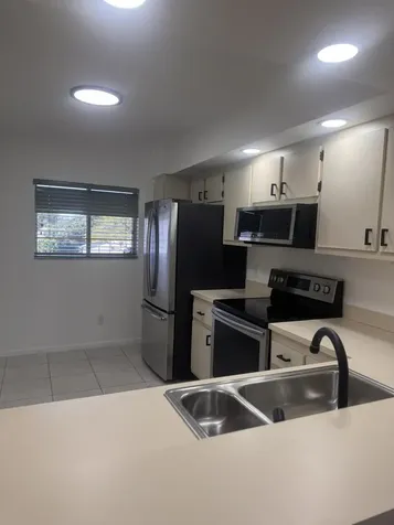 3178 Via Poinciana Lake Worth FL 33467