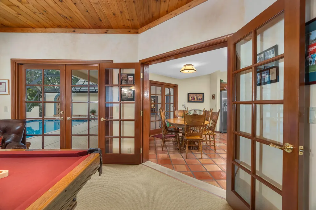 1866 Colonial Drive Coral Springs FL 33071