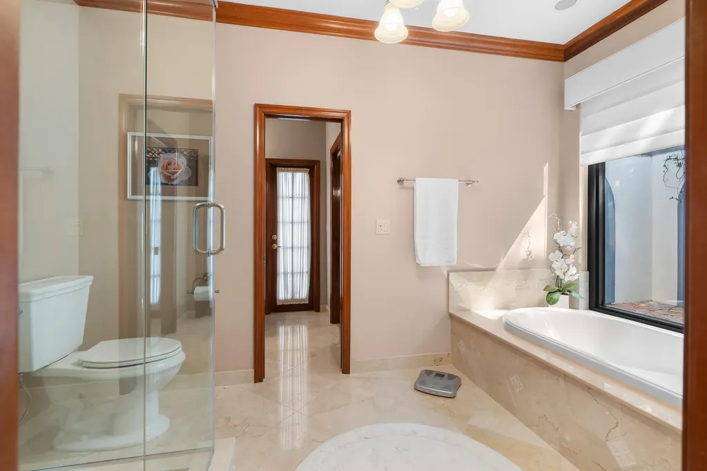 1866 Colonial Drive Coral Springs FL 33071