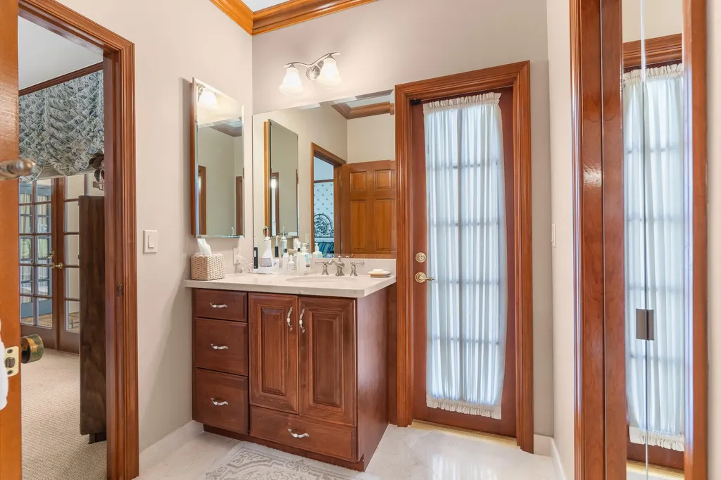 1866 Colonial Drive Coral Springs FL 33071