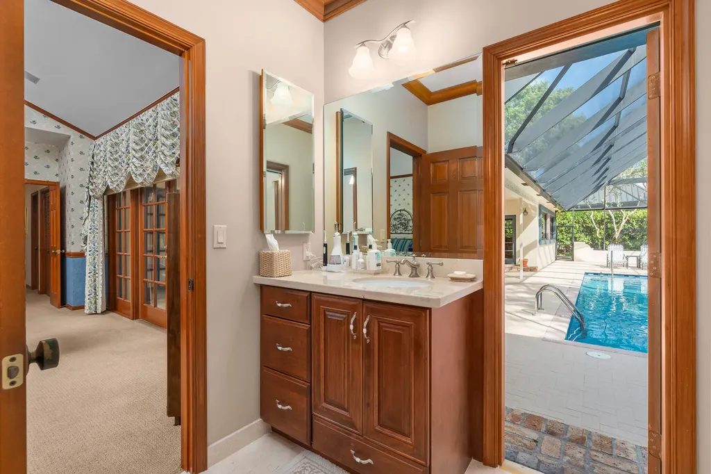 1866 Colonial Drive Coral Springs FL 33071