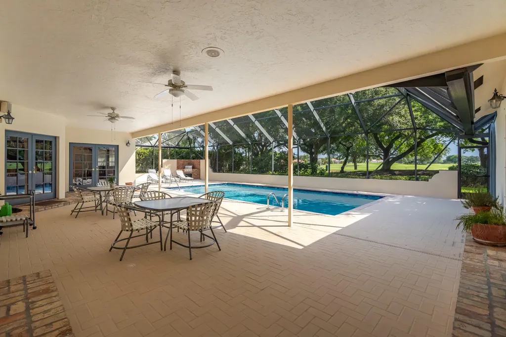 1866 Colonial Drive Coral Springs FL 33071