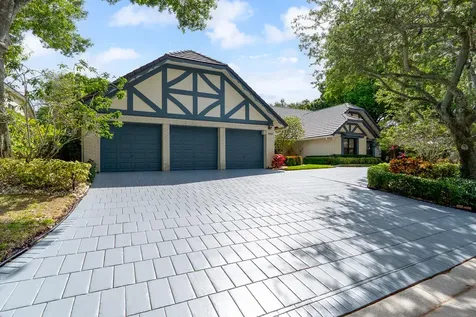 1866 Colonial Drive Coral Springs FL 33071