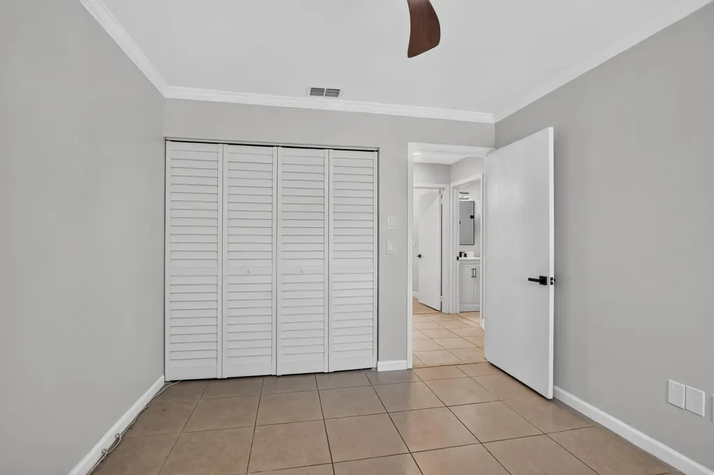 23172 Bentley Place Boca Raton FL 33433