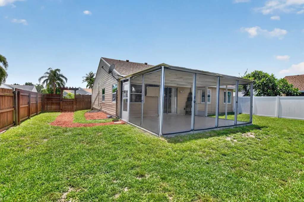 23172 Bentley Place Boca Raton FL 33433