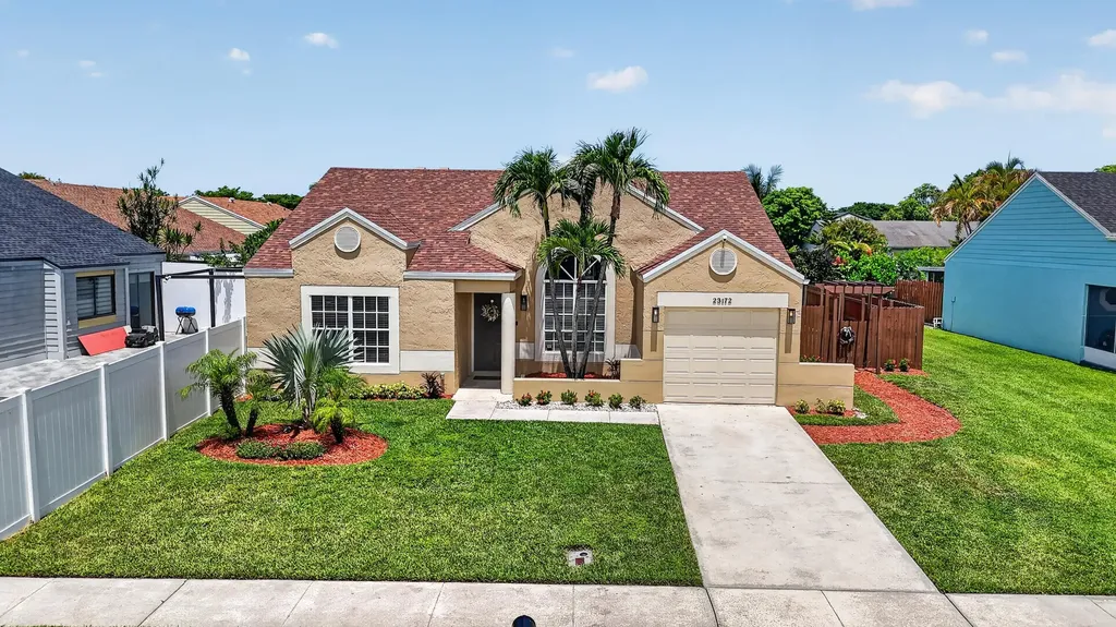 23172 Bentley Place Boca Raton FL 33433
