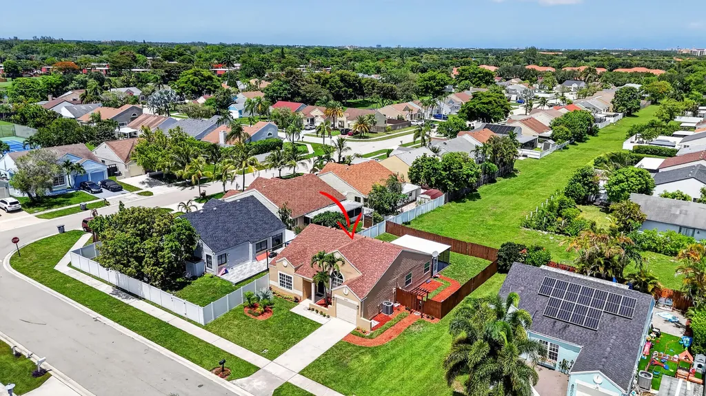 23172 Bentley Place Boca Raton FL 33433