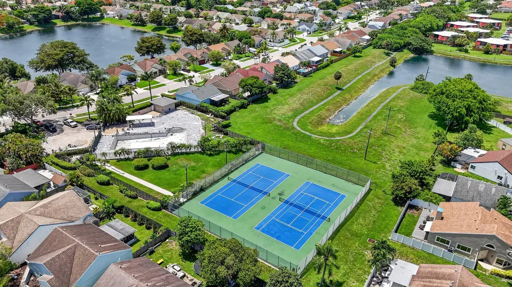 23172 Bentley Place Boca Raton FL 33433