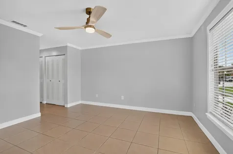 23172 Bentley Place Boca Raton FL 33433