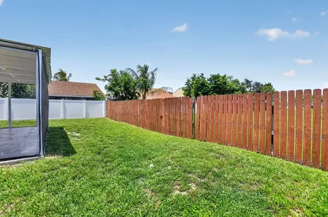 23172 Bentley Place Boca Raton FL 33433