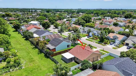 23172 Bentley Place Boca Raton FL 33433