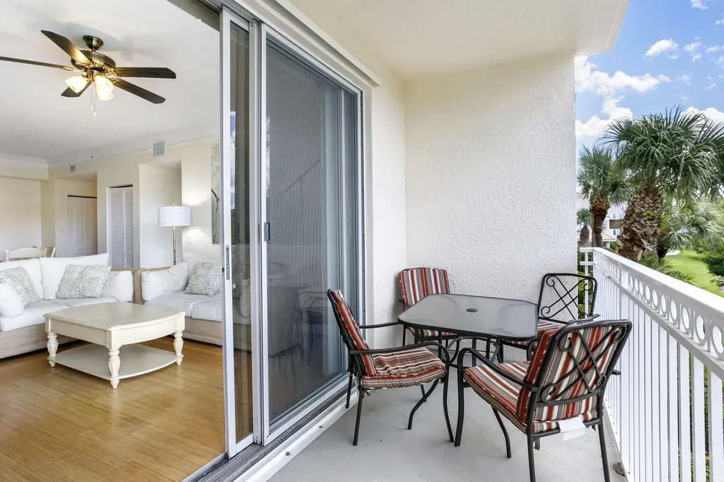 10208 Myrtlewood Circle W Palm Beach Gardens FL 33418