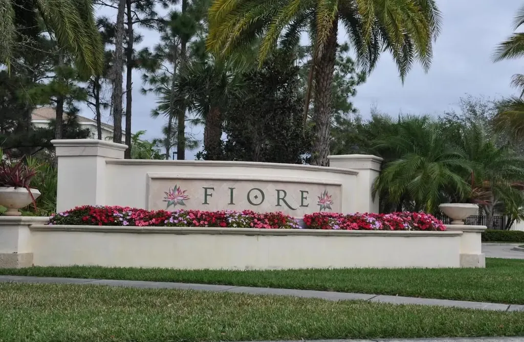 10208 Myrtlewood Circle W Palm Beach Gardens FL 33418