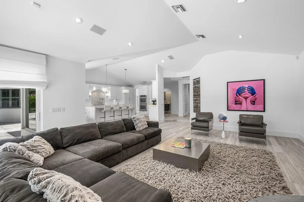 3828 NW 53rd Street Boca Raton FL 33496