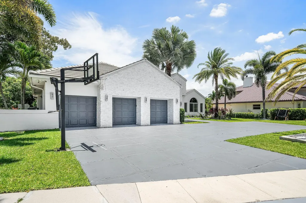 3828 NW 53rd Street Boca Raton FL 33496