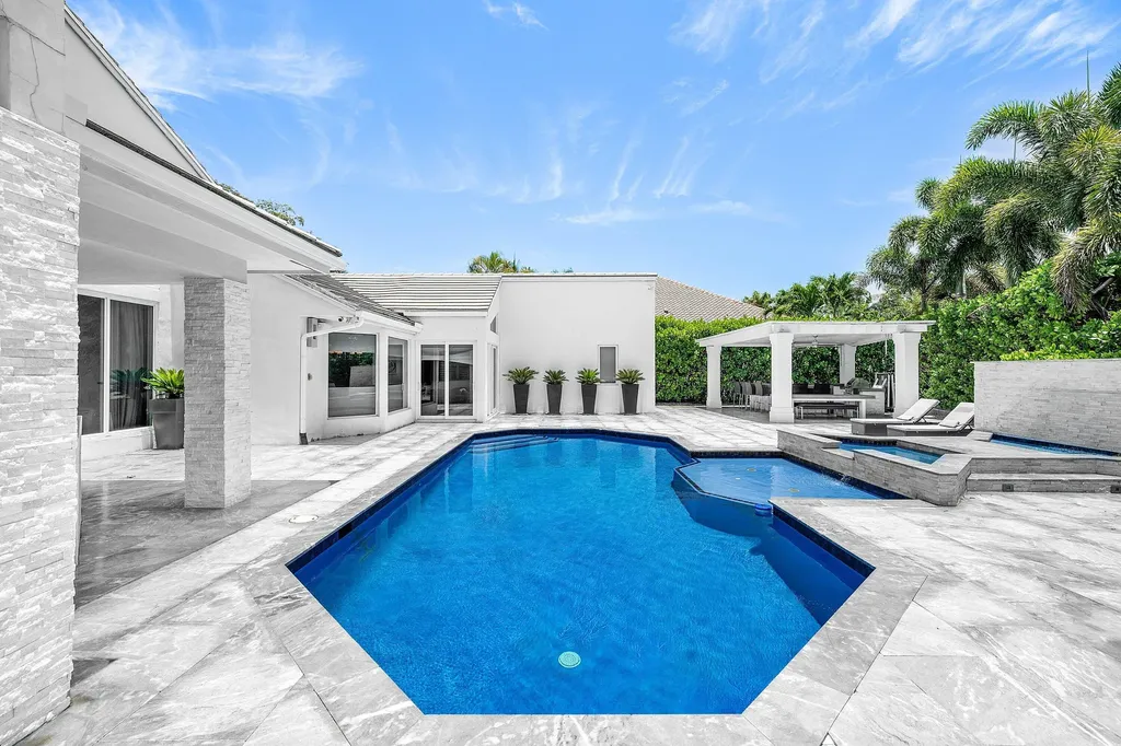 3828 NW 53rd Street Boca Raton FL 33496