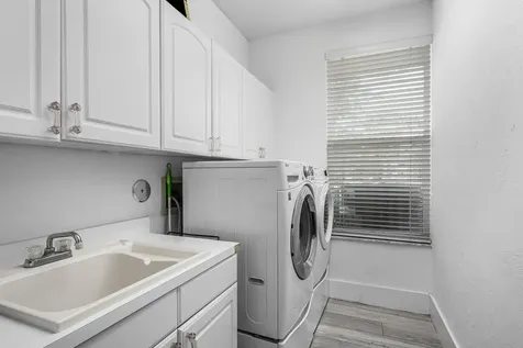 3828 NW 53rd Street Boca Raton FL 33496