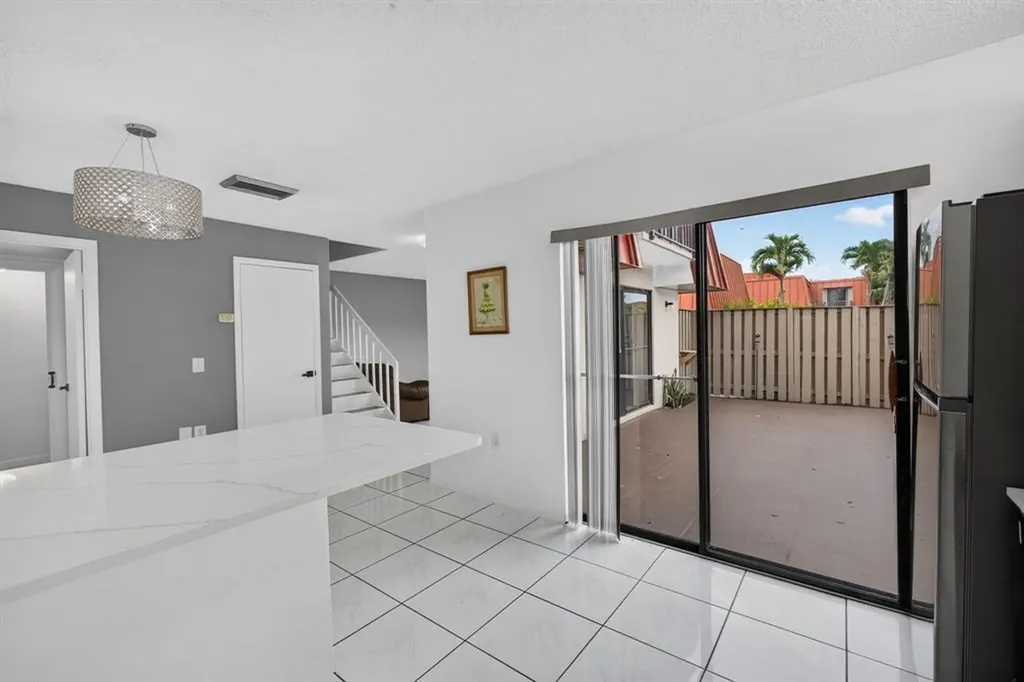 3310 Meridian Way S Palm Beach Gardens FL 33410