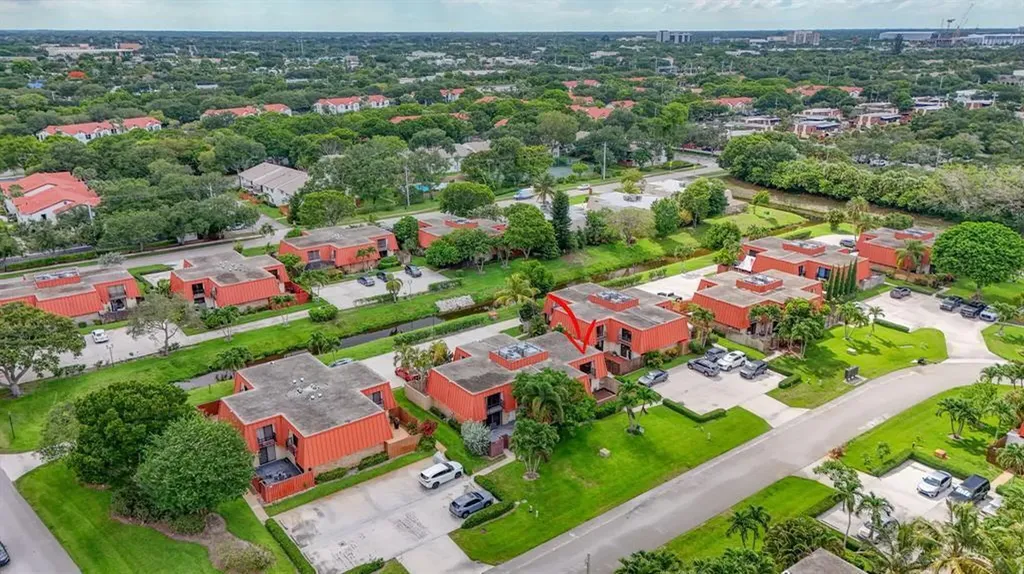 3310 Meridian Way S Palm Beach Gardens FL 33410