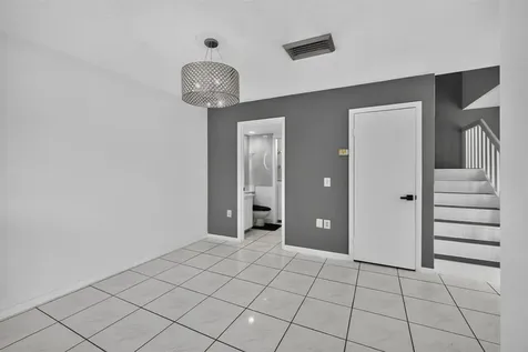 3310 Meridian Way S Palm Beach Gardens FL 33410