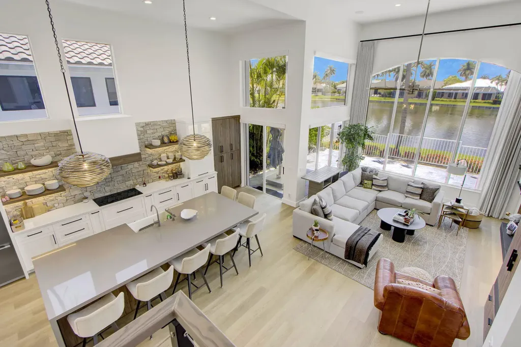 5463 NW 41st Terrace Boca Raton FL 33496