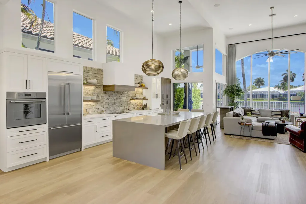 5463 NW 41st Terrace Boca Raton FL 33496
