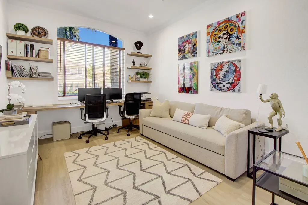 5463 NW 41st Terrace Boca Raton FL 33496