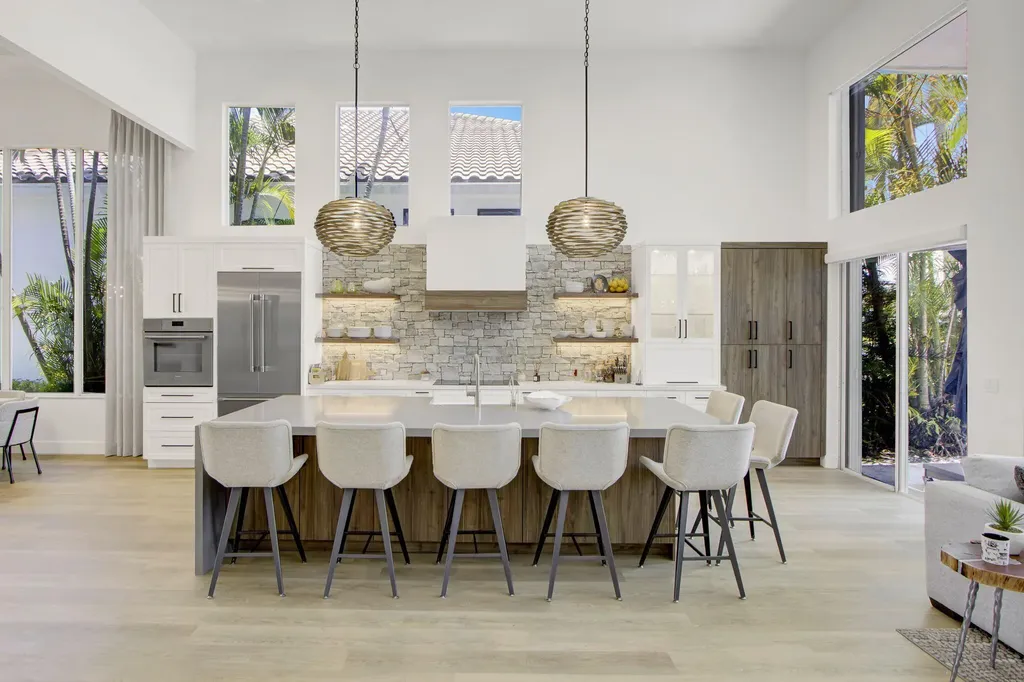 5463 NW 41st Terrace Boca Raton FL 33496