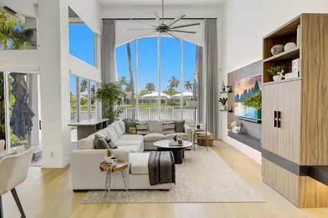 5463 NW 41st Terrace Boca Raton FL 33496