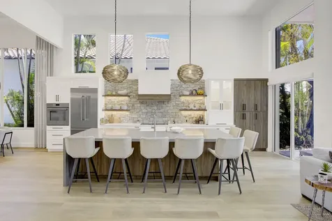 5463 NW 41st Terrace Boca Raton FL 33496
