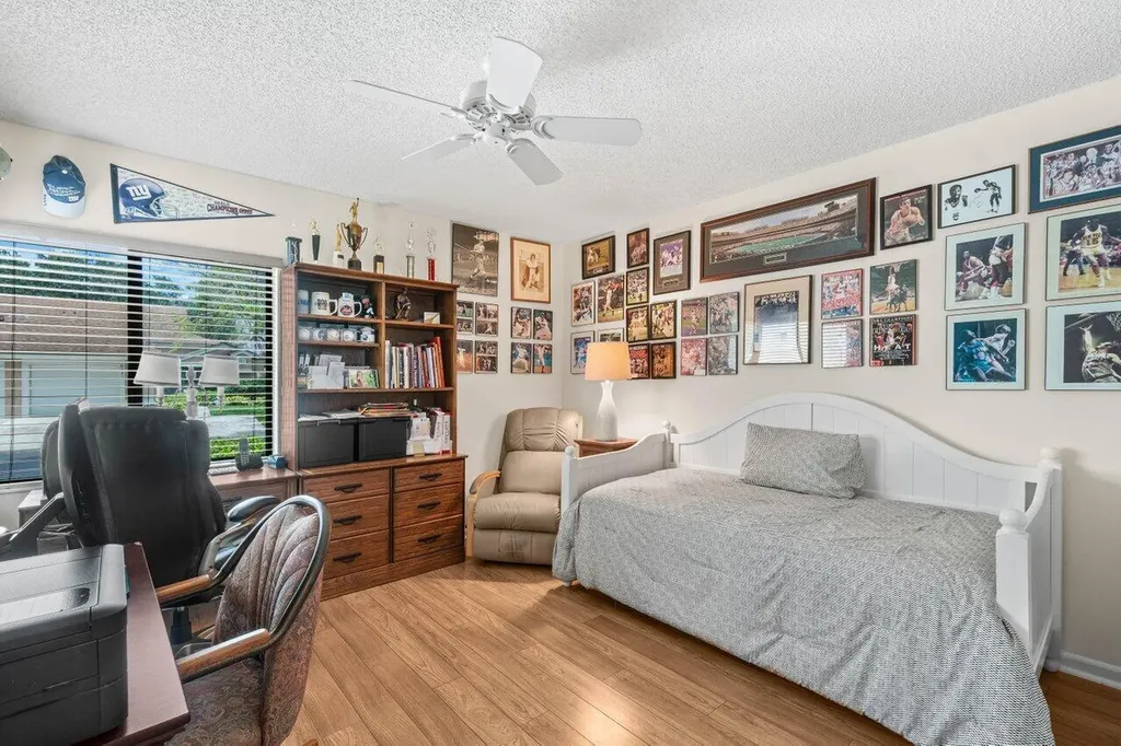 8286 Springlake Drive Boca Raton FL 33496