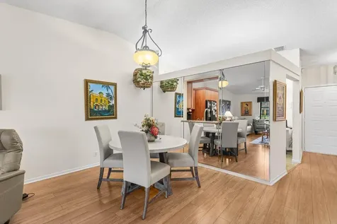 8286 Springlake Drive Boca Raton FL 33496