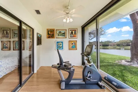 8286 Springlake Drive Boca Raton FL 33496