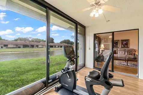 8286 Springlake Drive Boca Raton FL 33496