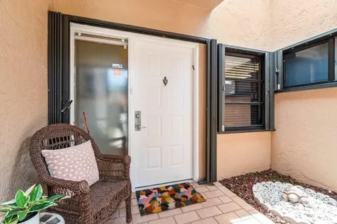 8286 Springlake Drive Boca Raton FL 33496