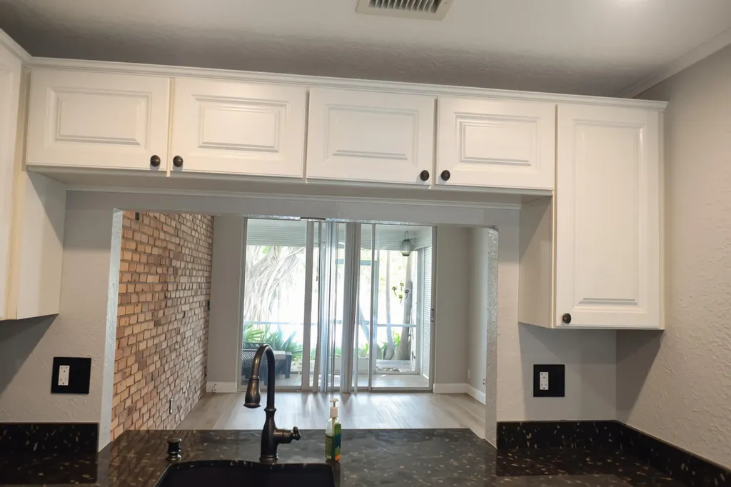 9311 Orange Grove Drive Davie FL 33324