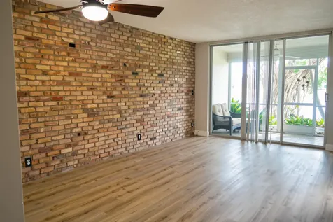 9311 Orange Grove Drive Davie FL 33324