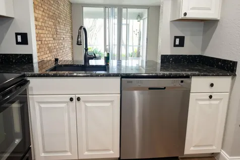 9311 Orange Grove Drive Davie FL 33324