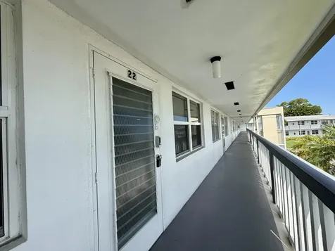 22 Somerset A West Palm Beach FL 33417