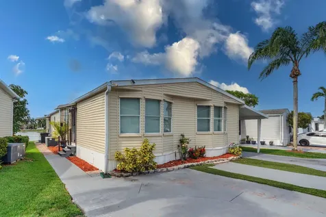 139 Plantation Boulevard Greenacres FL 33467