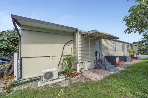 139 Plantation Boulevard Greenacres FL 33467