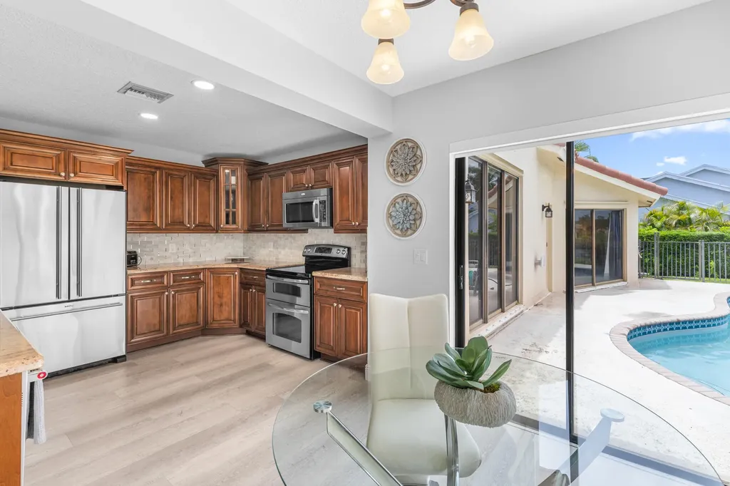 12715 Kingsway Road Wellington FL 33414